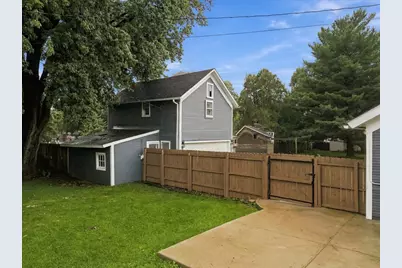 607 N 1st Street, Ashton, IL 61006 - Photo 29