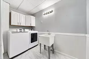 607 N 1st St, Ashton, IL 61006 - Photo 13