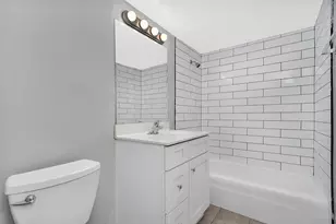 315 W Kimbell Ave, Elmhurst, IL 60126 - Photo 3