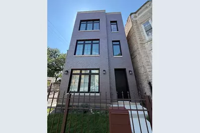 2821 W Walnut Street, Chicago, IL 60612 - Photo 1
