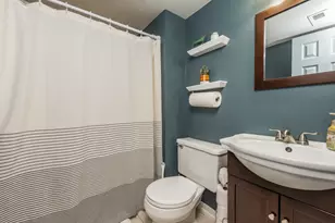 715 Holdridge Ave, Winthrop Harbor, IL 60096 - Photo 19