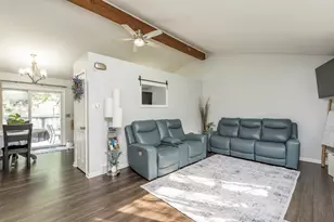 715 Holdridge Ave, Winthrop Harbor, IL 60096 - Photo 9