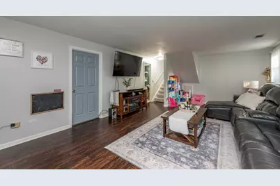 715 Holdridge Avenue, Winthrop Harbor, IL 60096 - Photo 23