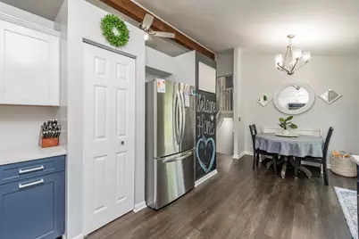 715 Holdridge Avenue, Winthrop Harbor, IL 60096 - Photo 5