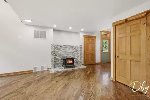 26227 W Forest Ct, Antioch, IL 60002 - Photo 5