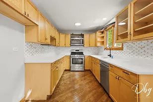 26227 W Forest Ct, Antioch, IL 60002 - Photo 9
