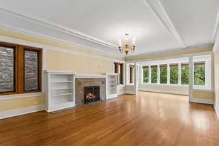 1130 W Morse Ave, Chicago, IL 60626 - Photo 3