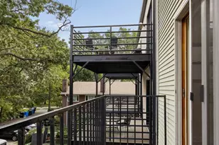 1130 W Morse Ave, Chicago, IL 60626 - Photo 17