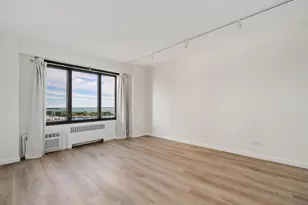 3100 N Lake Shore Dr, Chicago, IL 60657 - Photo 9