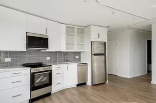 3100 N Lake Shore Dr, Chicago, IL 60657 - Photo 7
