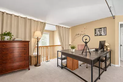 227 Wimbledon Place, Bloomingdale, IL 60108 - Photo 9