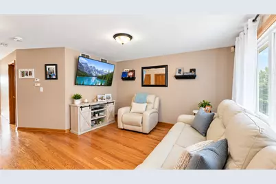 3610 S Emerald Avenue, Chicago, IL 60609 - Photo 3
