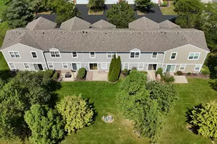 17428 Fox Bend Ln, Lockport, IL 60441 - Photo 9