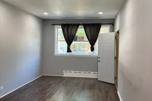 3053 N Elbridge Ave, Chicago, IL 60618 - Photo 3