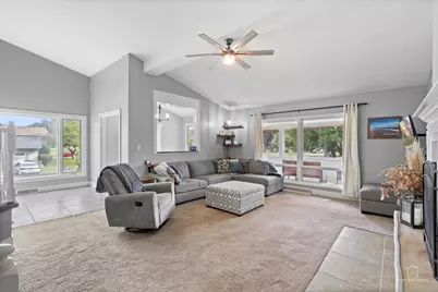27W501 Williams Street, Winfield, IL 60190 - Photo 13