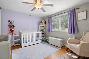 27W501 Williams St, Winfield, IL 60190 - Photo 19