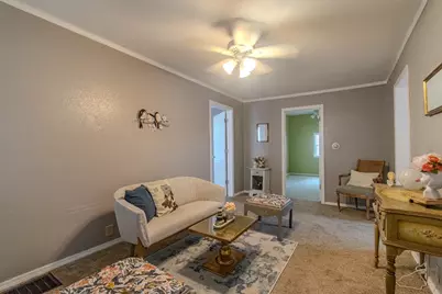2642 Hanson Street, Rockford, IL 61109 - Photo 3