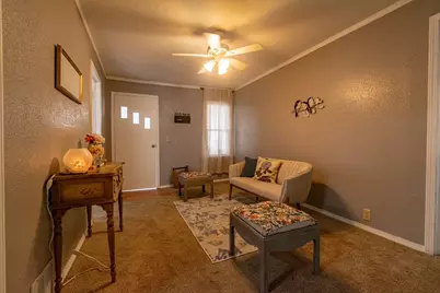 2642 Hanson Street, Rockford, IL 61109 - Photo 7