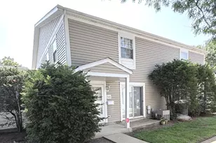 540 Wynn Ct, Wheeling, IL 60090 - Photo 1
