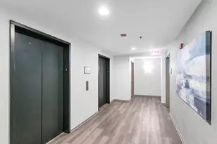 210 S Desplaines St, Chicago, IL 60661 - Photo 29