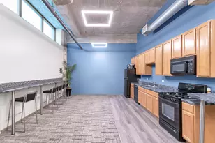 210 S Desplaines St, Chicago, IL 60661 - Photo 31