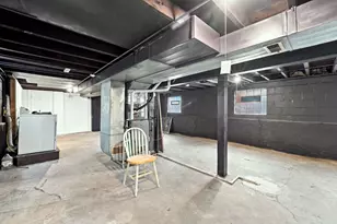 310 E 138th St, Chicago, IL 60827 - Photo 23