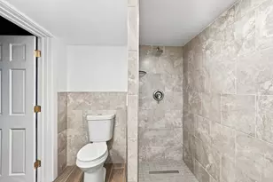 310 E 138th St, Chicago, IL 60827 - Photo 19