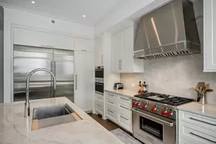 435 N Michigan Ave, Chicago, IL 60611 - Photo 11