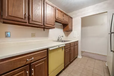 840 Wellington Avenue #218, Elk Grove Village, IL 60007 - Photo 9