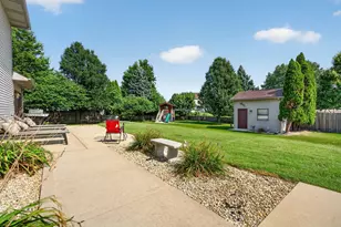 312 Badger Ct, Oswego, IL 60543 - Photo 45
