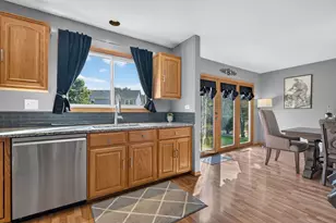 312 Badger Ct, Oswego, IL 60543 - Photo 11