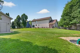 312 Badger Ct, Oswego, IL 60543 - Photo 55
