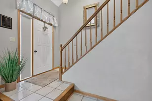 312 Badger Ct, Oswego, IL 60543 - Photo 7