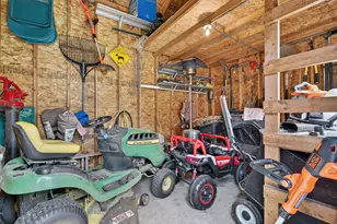 312 Badger Ct, Oswego, IL 60543 - Photo 49