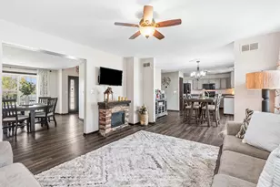 15504 Ridgefield Dr, Manhattan, IL 60442 - Photo 9