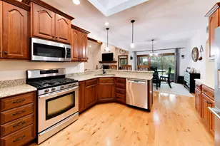 20025 Aine Dr, Frankfort, IL 60423 - Photo 9