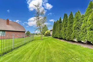 20025 Aine Dr, Frankfort, IL 60423 - Photo 43