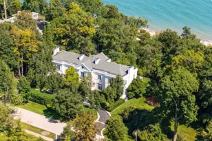 901 Lake Rd, Lake Forest, IL 60045 - Photo 3