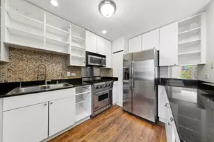 1901 S Clark St, Chicago, IL 60616 - Photo 5