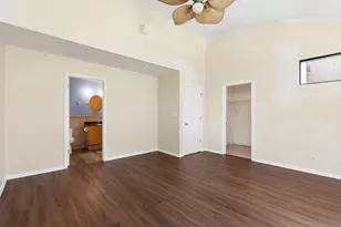 1901 S Clark St, Chicago, IL 60616 - Photo 9