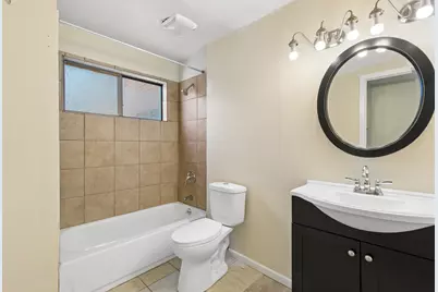 1901 S Clark Street #B, Chicago, IL 60616 - Photo 15