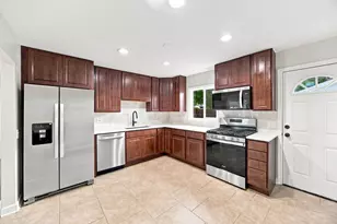 36891 N Carol Ln, Lake Villa, IL 60046 - Photo 17