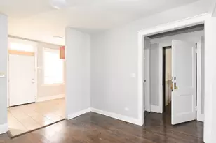 1251 W Rosemont Ave, Chicago, IL 60660 - Photo 7