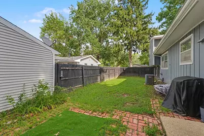 1906 Winchester Drive, Champaign, IL 61821 - Photo 35