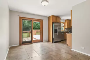 1525 N Patton Ave, Arlington Heights, IL 60004 - Photo 11