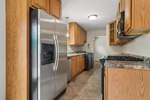 1525 N Patton Ave, Arlington Heights, IL 60004 - Photo 7