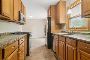 1525 N Patton Ave, Arlington Heights, IL 60004 - Photo 5