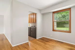 1525 N Patton Ave, Arlington Heights, IL 60004 - Photo 9
