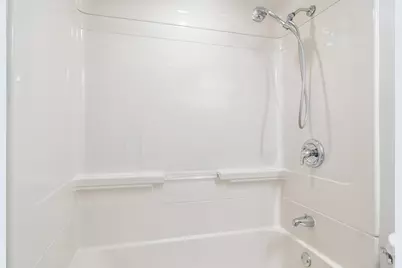 1525 N Patton Avenue, Arlington Heights, IL 60004 - Photo 13