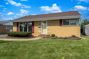 10830 Hastings St, Westchester, IL 60154 - Photo 1